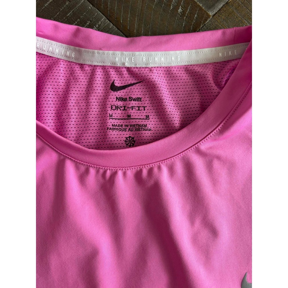 Nike Swift Dri-FIT Running Tank Top Womens Medium Pink Slim Fit HQ0620-675 NWT - Picture 2 of 7
